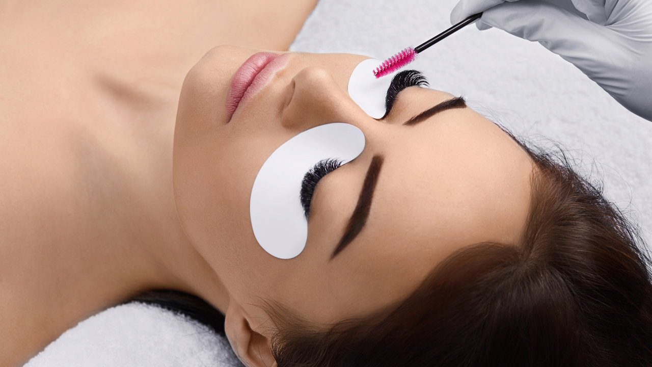 Professional Lash Glue Application Calgary
